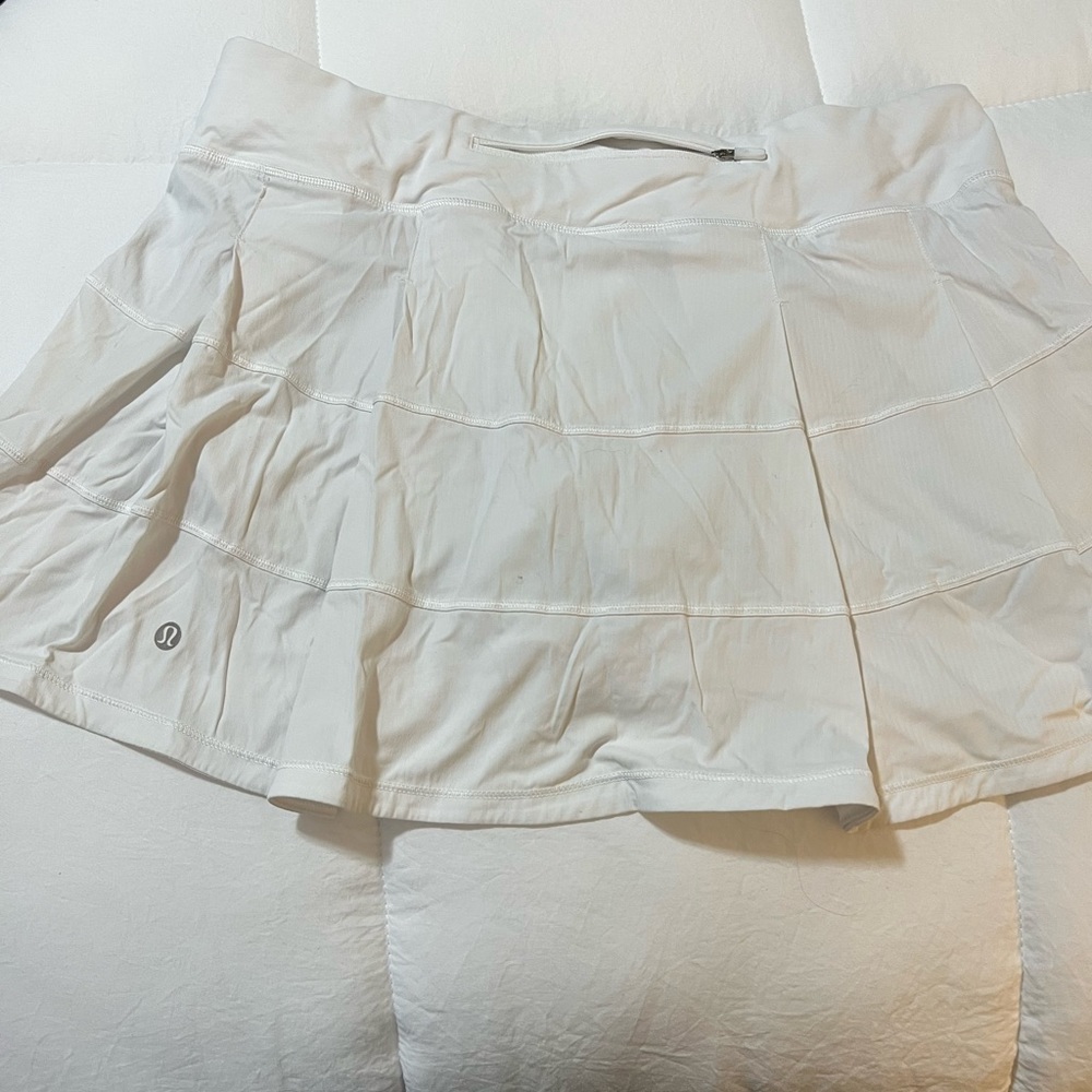 Lululemon white pace rival skirt size 10 long